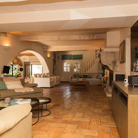 Domaine Les Mésanges 3* Gassin