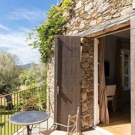 Domaine Les Mésanges 3* Gassin